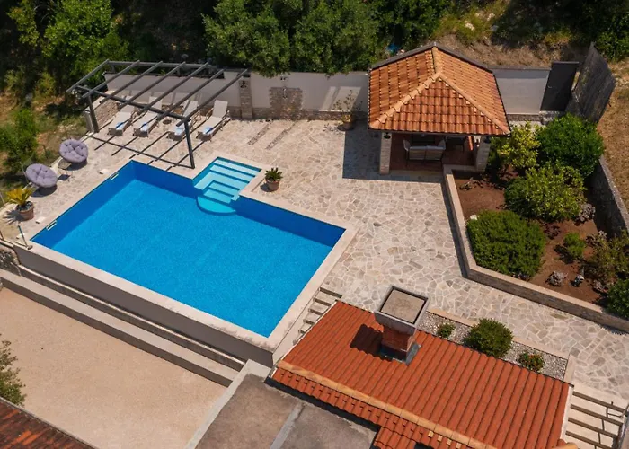 None Kate By Guide ヴィラ *