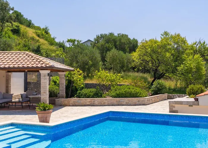 Villa None Kate By Guide